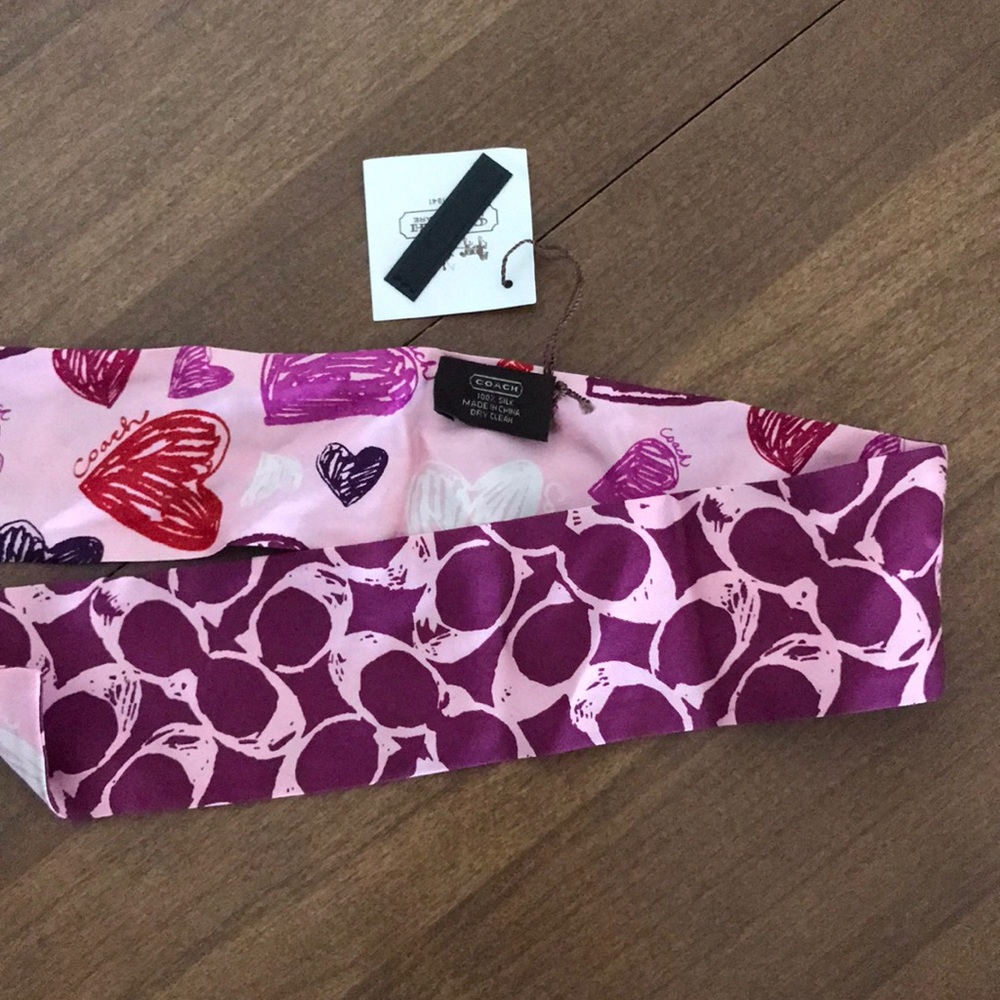 Coach heart scarf